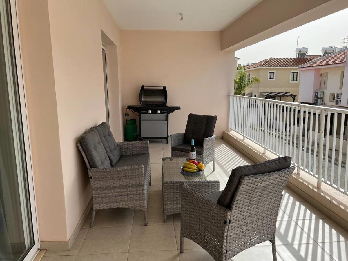 Greek Harmony Apartment Paralimni Exteriör bild